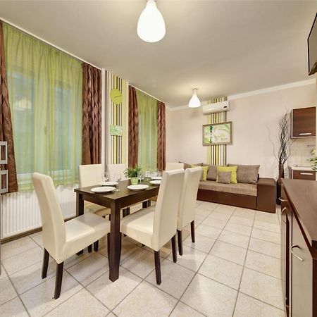 בודפשט Central Walk Fashionstreet Apartmnts מראה חיצוני תמונה