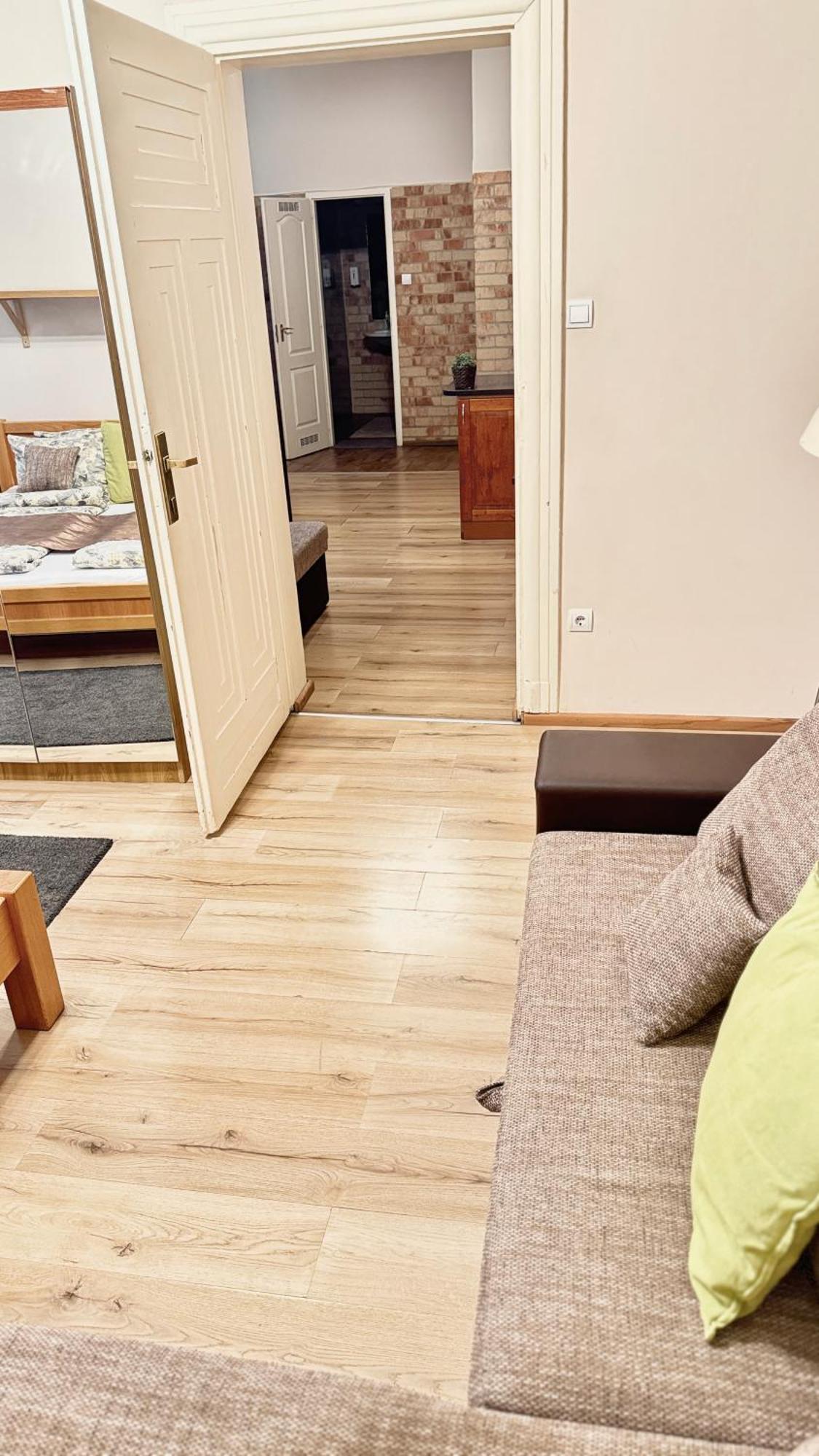 בודפשט Central Walk Fashionstreet Apartmnts מראה חיצוני תמונה